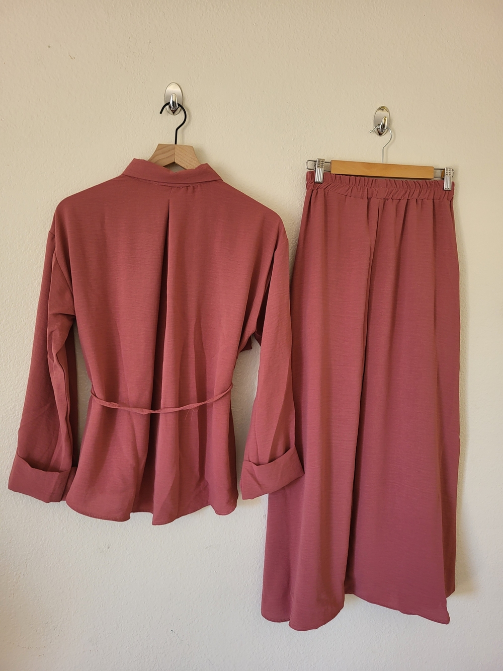 Two-Piece Modest Dusty Rose Belted Top Maxi Skirt Set L/XL Coordinated Outfit - Picture 5 of 7